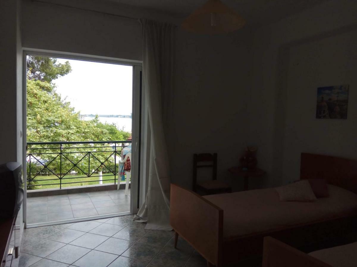 Anastasia - Efthimios Apartments Agios Konstantinos  Exteriér fotografie